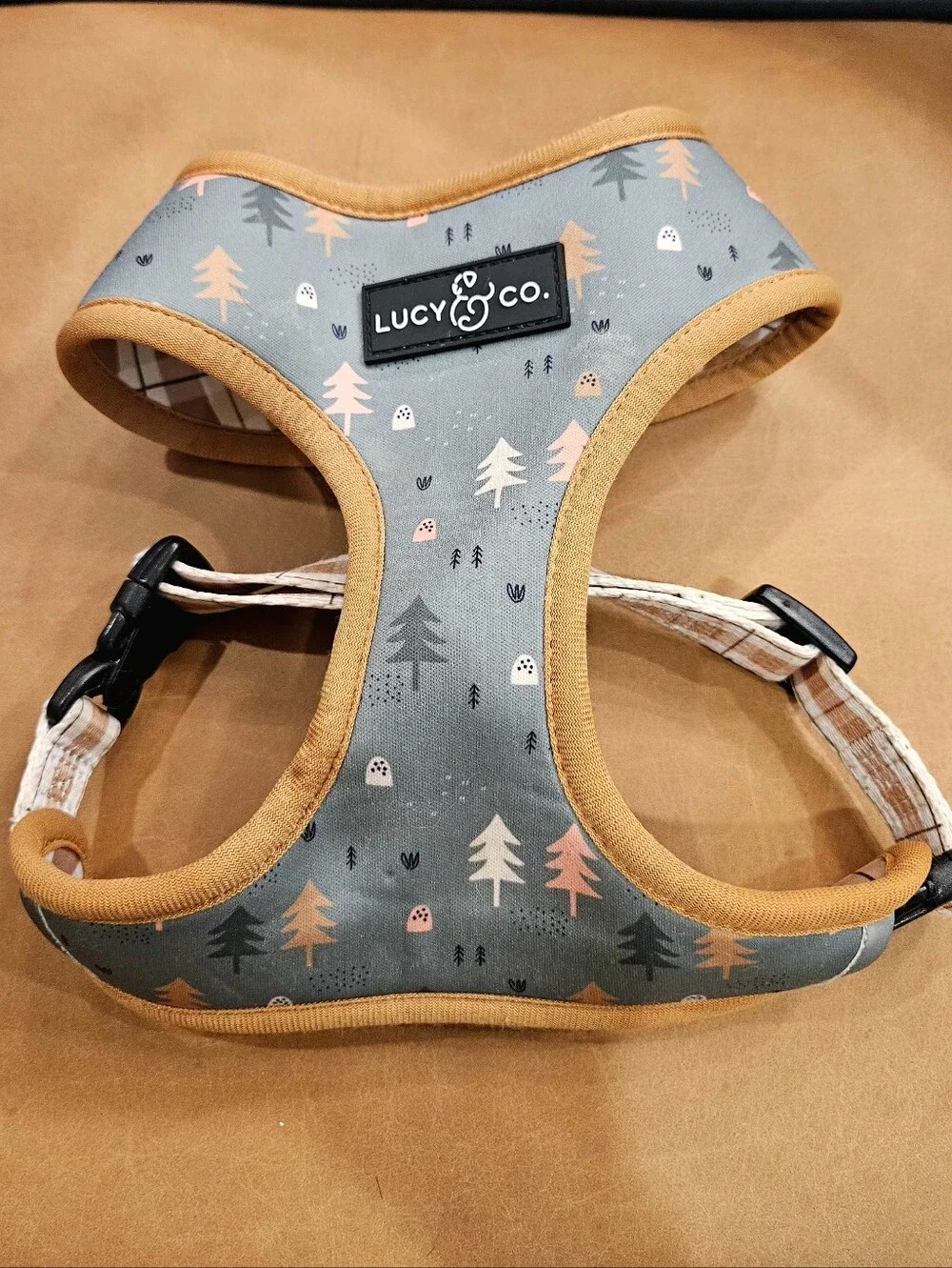 Lucy & Co. Reversible Forest Print Harness - Gray with Peach Trim